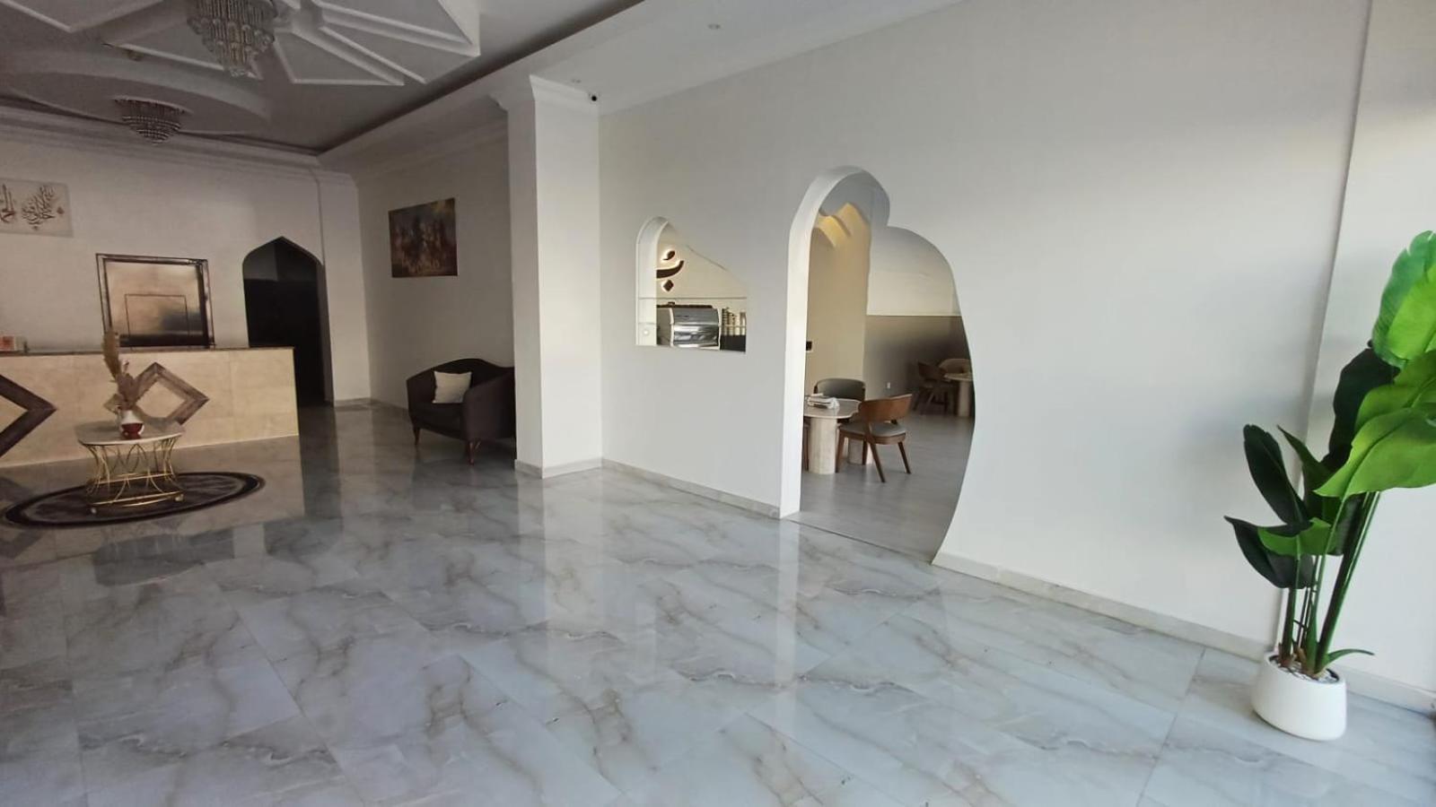 Taj Al Arab Hotell Al Buraimi Exteriör bild