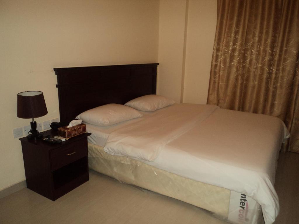 Taj Al Arab Hotell Al Buraimi Rum bild